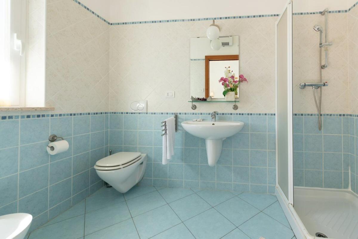 מרטינסיקורו Hotel Bruna מראה חיצוני תמונה