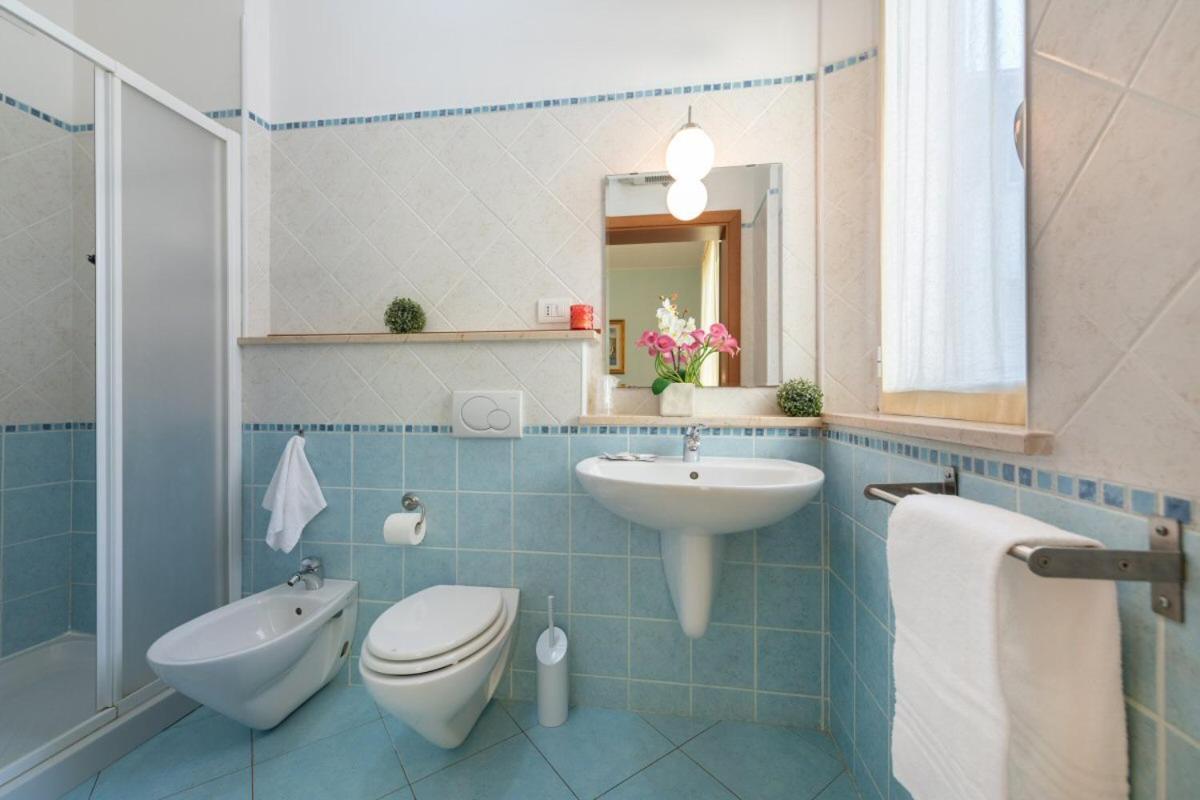 מרטינסיקורו Hotel Bruna מראה חיצוני תמונה